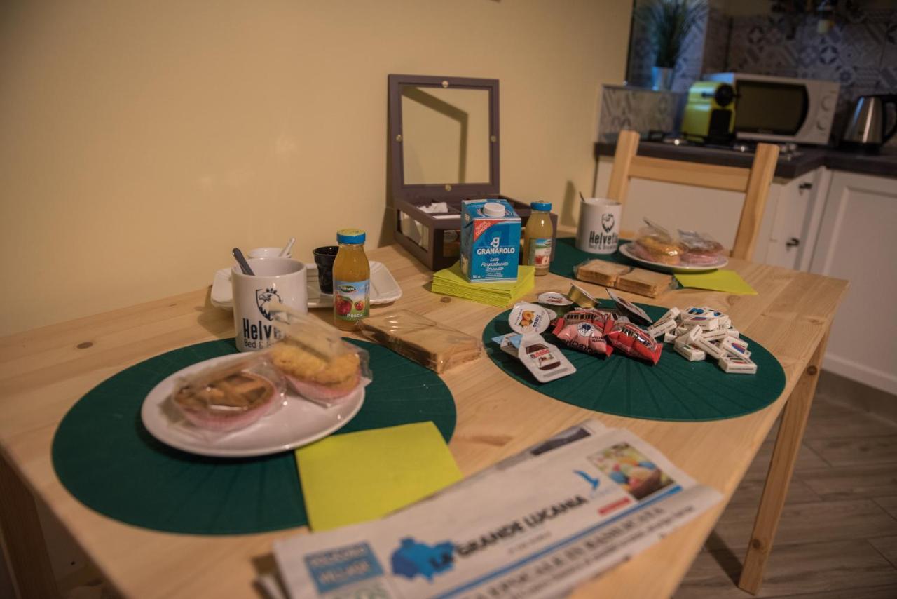 Helvetia Bed & Breakfast 卡斯泰尔梅扎诺 外观 照片